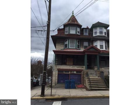 358 Spring St, Reading, PA 19601 photo 1