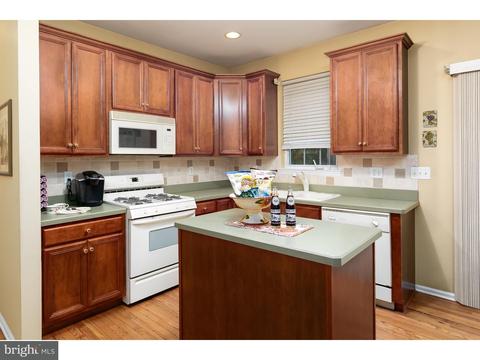 7 Creekside Trl, Delran, NJ 08075 photo 8
