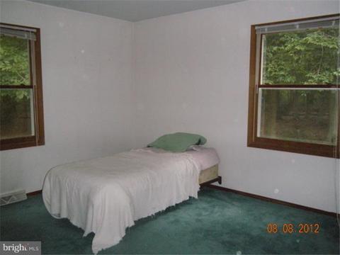 270 Meany Rd, Wrightstown, NJ 08562 photo 12
