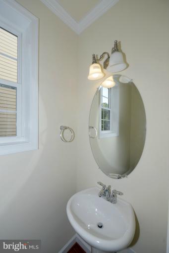 9331 Fourth St, Laurel, MD 20723 photo 8