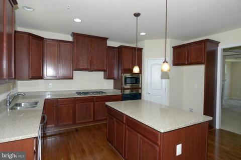 9331 Fourth St, Laurel, MD 20723 photo 6