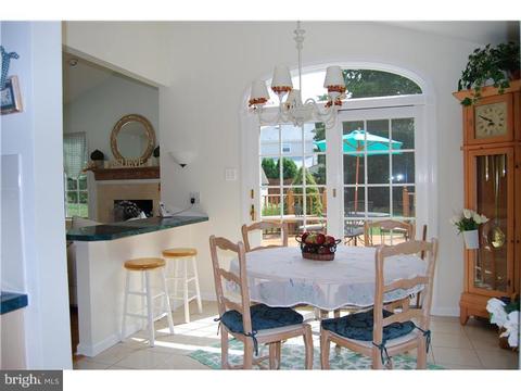 115 Windmoor Rd, Delran, NJ 08075 photo 6
