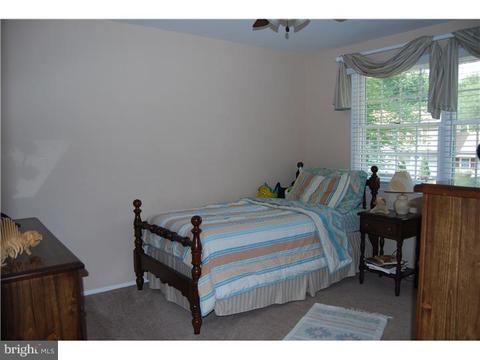 115 Windmoor Rd, Delran, NJ 08075 photo 19