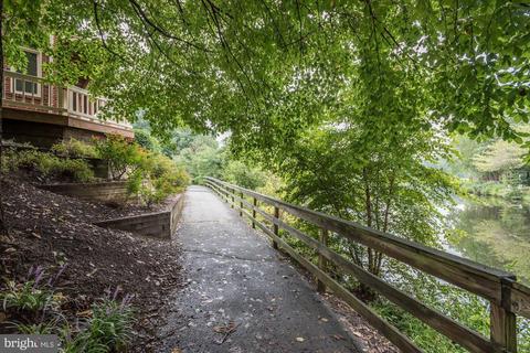 11504 Hemingway Dr, Reston, VA 20194 photo 29
