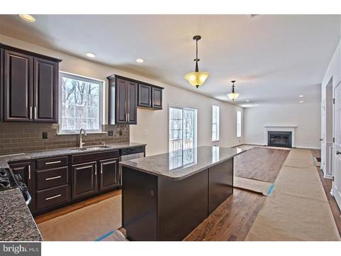10 Mountainview Ct, Ewing, NJ 08628 photo 10