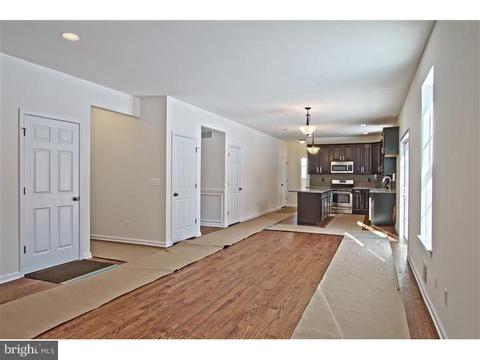 10 Mountainview Ct, Ewing, NJ 08628 photo 8