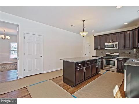 10 Mountainview Ct, Ewing, NJ 08628 photo 9