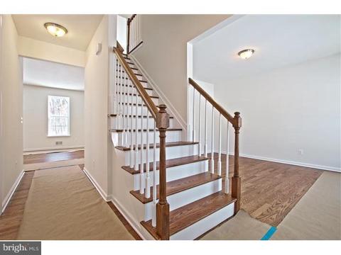 10 Mountainview Ct, Ewing, NJ 08628 photo 3