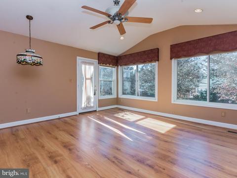 2009 Dayton St, Silver Spring, MD 20902 photo 9