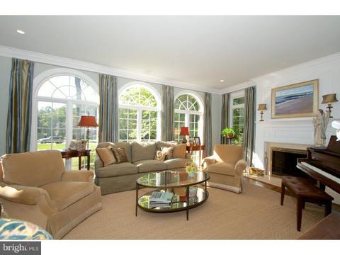 601 Longchamps Dr, Devon, PA 19333 photo 4