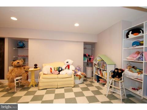 601 Longchamps Dr, Devon, PA 19333 photo 14