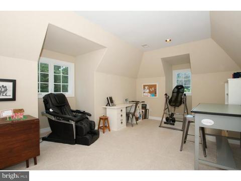 601 Longchamps Dr, Devon, PA 19333 photo 21