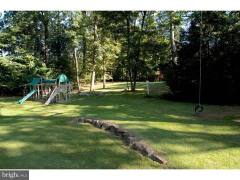 601 Longchamps Dr, Devon, PA 19333 photo 24
