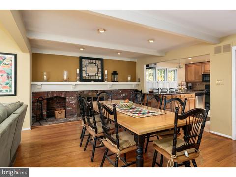 152 Fenwick Rd, Delran, NJ 08075 photo 11