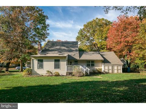 152 Fenwick Rd, Delran, NJ 08075 photo 23