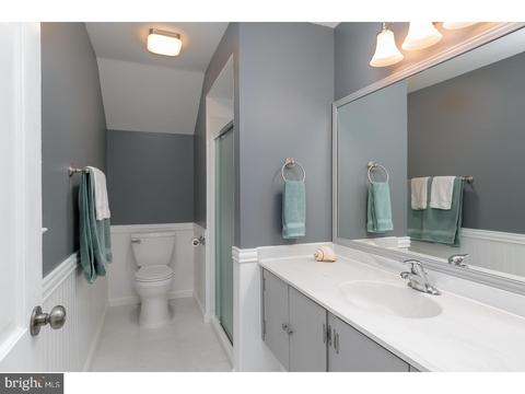 152 Fenwick Rd, Delran, NJ 08075 photo 16