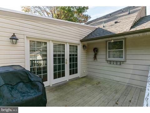 152 Fenwick Rd, Delran, NJ 08075 photo 22