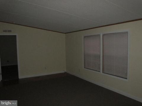 294 Burnside Dr, Falling Waters, WV 25419 photo 12