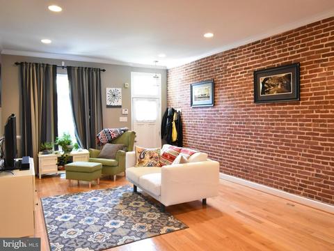 14 Milton Ave, Baltimore, MD 21224 photo 2