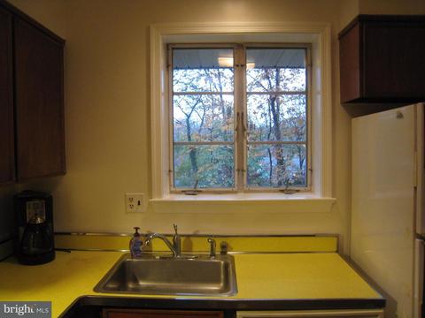 7523 Long Pine Dr, Springfield, VA 22151 photo 13