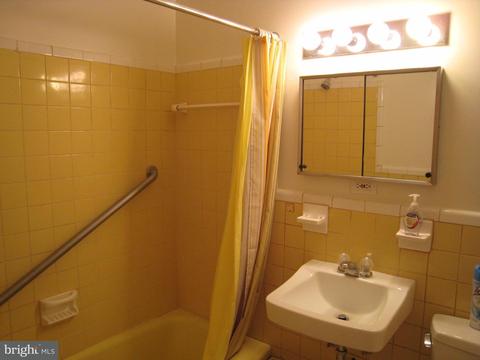 7523 Long Pine Dr, Springfield, VA 22151 photo 19
