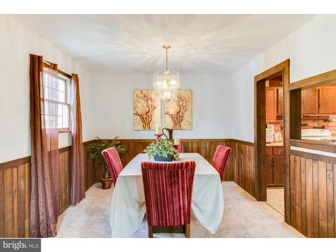 8 Sutton Dr, Hamilton, NJ 08690 photo 6