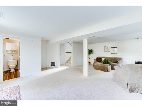 8 Sutton Dr, Hamilton, NJ 08690 photo 19