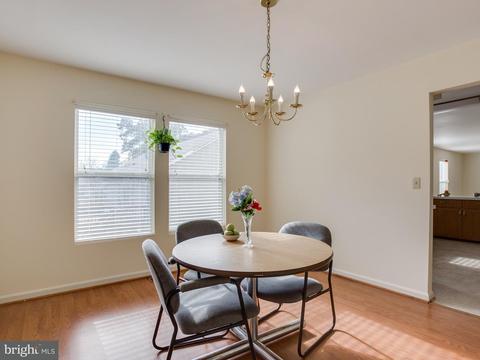 18605 Amidon Ave, Triangle, VA 22172 photo 15