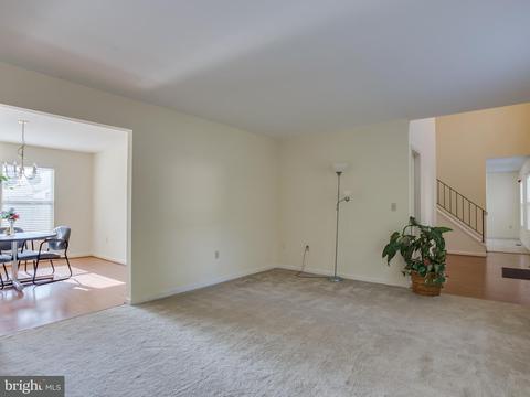 18605 Amidon Ave, Triangle, VA 22172 photo 14