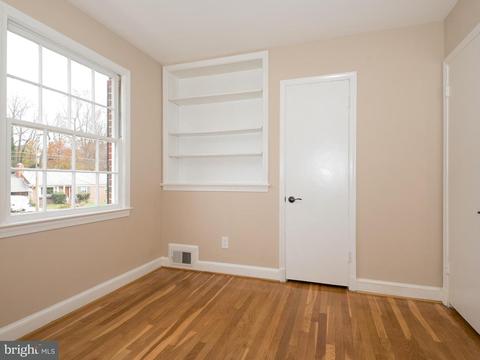 5302 Atlee Pl, Springfield, VA 22151 photo 8
