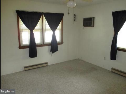 708 College Ave, Salisbury, MD 21804 photo 4