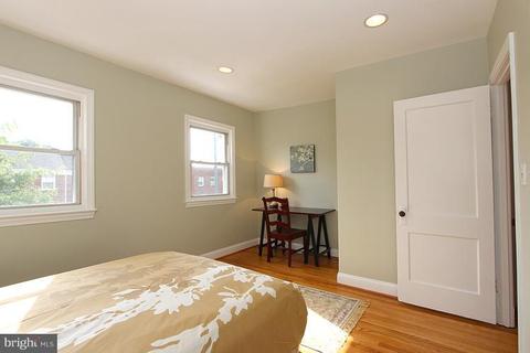 426 20th St NE, Washington, DC 20002 photo 1