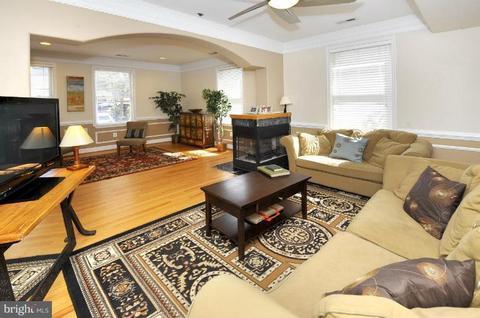 309 6th St SE, Washington, DC 20003 photo 10