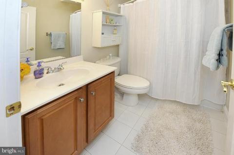 309 6th St SE, Washington, DC 20003 photo 4