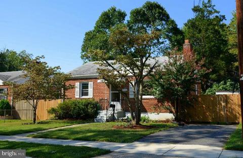 10502 Hayes Ave, Silver Spring, MD 20902 photo 2