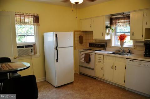 10502 Hayes Ave, Silver Spring, MD 20902 photo 6