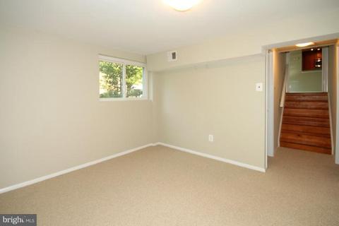 7525 Axton St, Springfield, VA 22151 photo 17