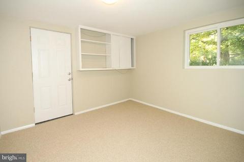 7525 Axton St, Springfield, VA 22151 photo 16