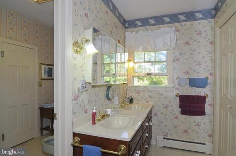 3164 Flickinger Rd, Westminster, MD 21158 photo 11