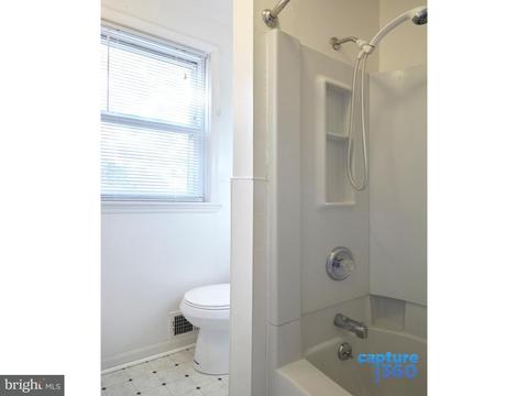 110 Delaware Ave, Riverside, NJ 08075 photo 16