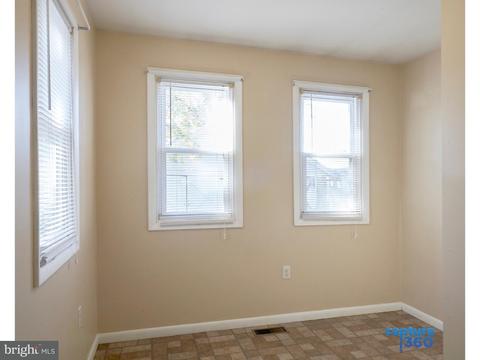 110 Delaware Ave, Riverside, NJ 08075 photo 13