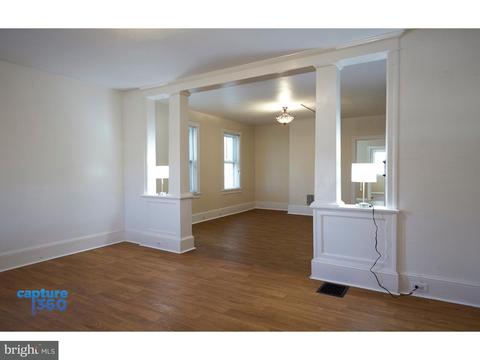 110 Delaware Ave, Riverside, NJ 08075 photo 5