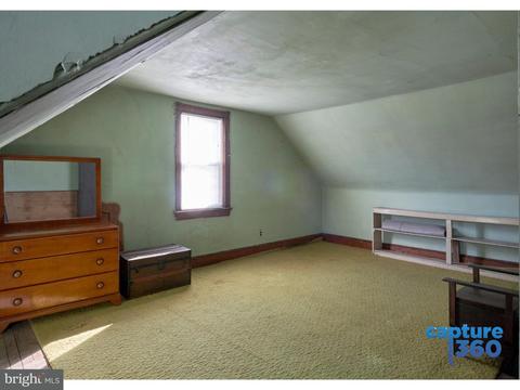 110 Delaware Ave, Riverside, NJ 08075 photo 22