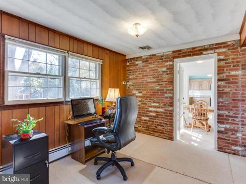 919 Ednor Rd, Silver Spring, MD 20905 photo 11