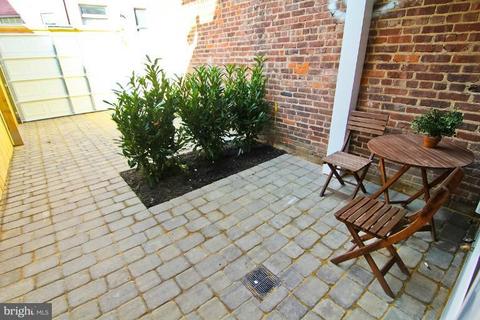 1424 12th St NW, Washington, DC 20005 photo 20