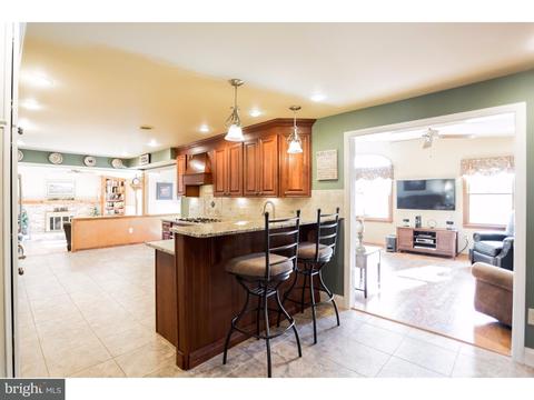 2 White Pine Dr, Sewell, NJ 08080 photo 5