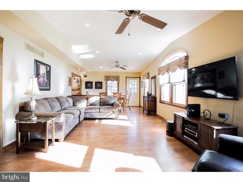 2 White Pine Dr, Sewell, NJ 08080 photo 10
