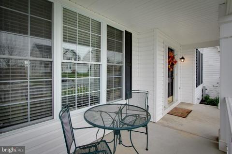505 Larson Ct, Westminster, MD 21157 photo 3