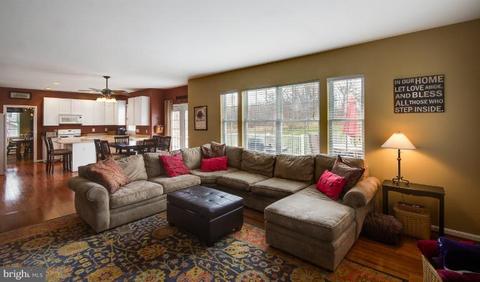 505 Larson Ct, Westminster, MD 21157 photo 13
