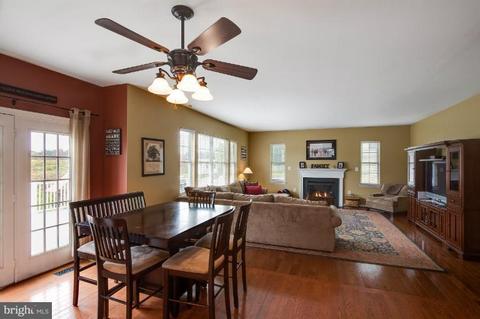 505 Larson Ct, Westminster, MD 21157 photo 11
